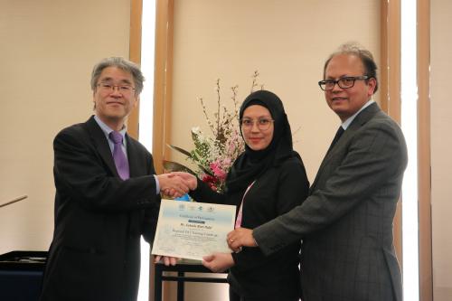 giving certificate 1