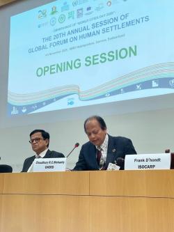 presentation in front of the screen, GFHS2025